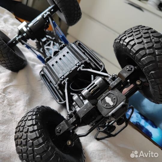 Монстр трак Радиоуправляемый краулер MZ Climbing