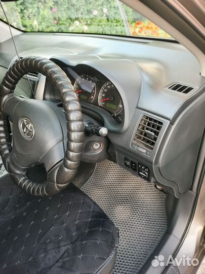 Toyota Corolla Fielder 1.5 CVT, 2012, 230 000 км