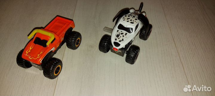 Машинки monster JAM