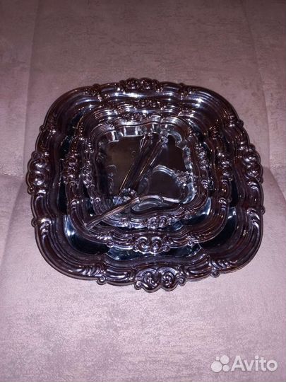 Набор подносов