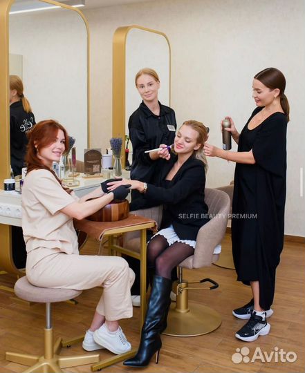 Мастер ногтевого сервиса в премиум сегмент