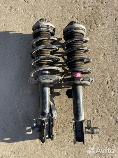 Амортизатор передний opel astra h KYB