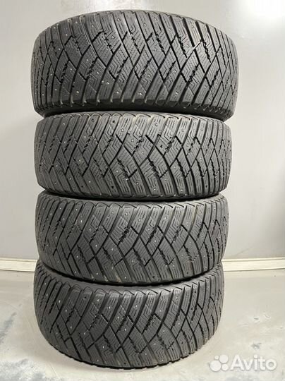 Goodyear Ultragrip Ice Arctic 215/55 R17