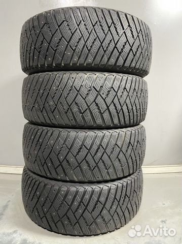 Goodyear Ultragrip Ice Arctic 215/55 R17