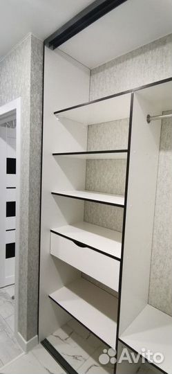 Шкаф распашной