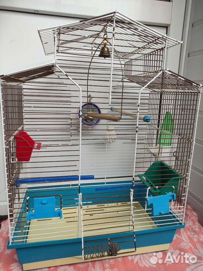 Клетка для птиц. Ширина 44 см высота 60 см