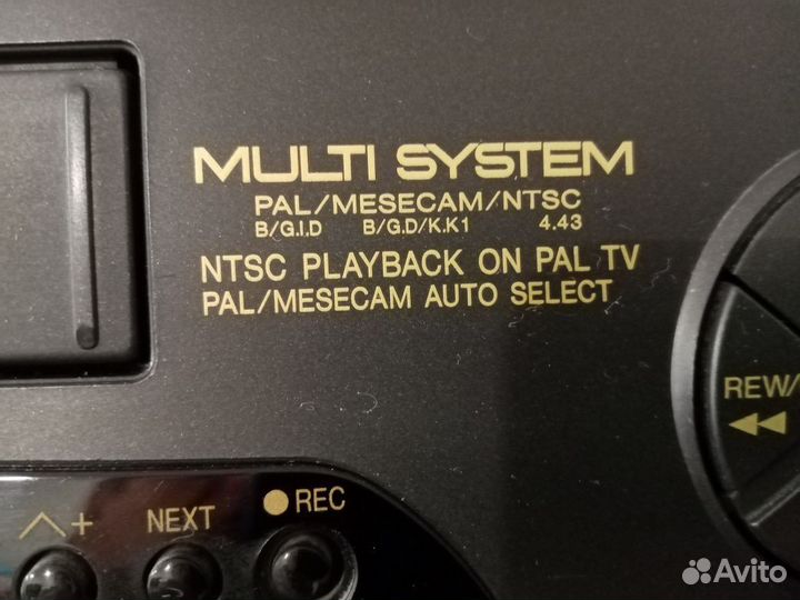 Видеомагнитофон Panasonik