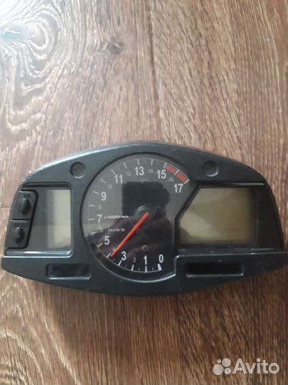 Приборка на Honda 600rr