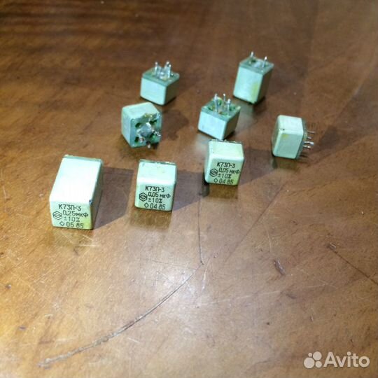 Конденсатор К73 П-3