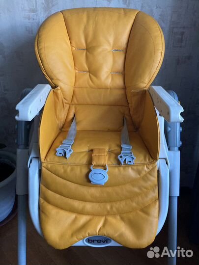 Стульчик для кормления brevi