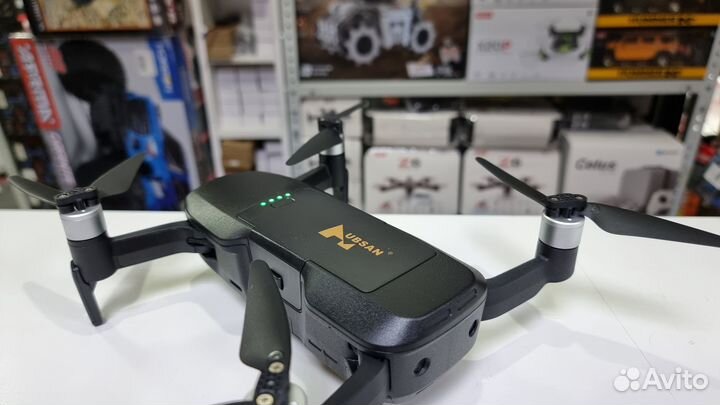 Радиоуправляемый квадрокоптер Hubsan Ace Standard