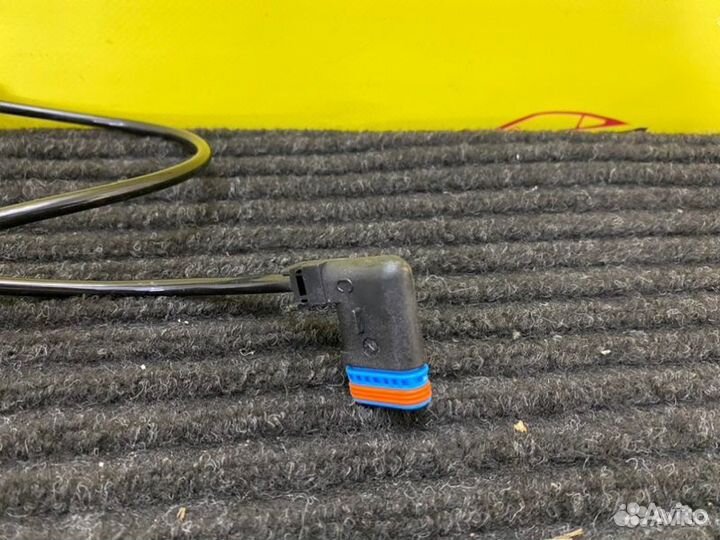 Датчик износа колодок задний Mercedes 204 W204