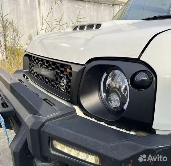 Комплект фар на suzuki jimny