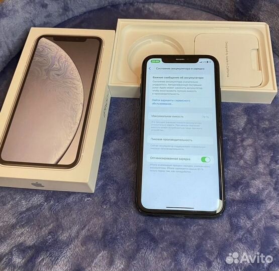 iPhone Xr, 64 ГБ