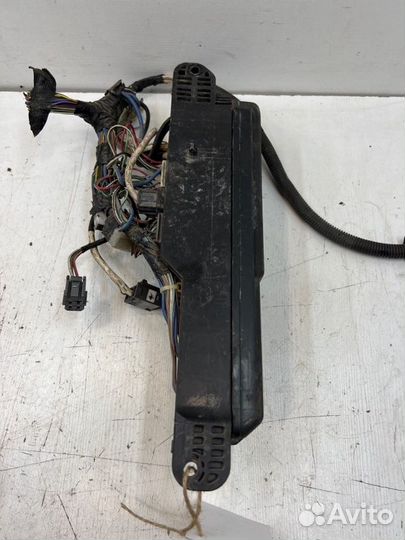 Блок предохранителей Toyota Camry Gracia SXV20