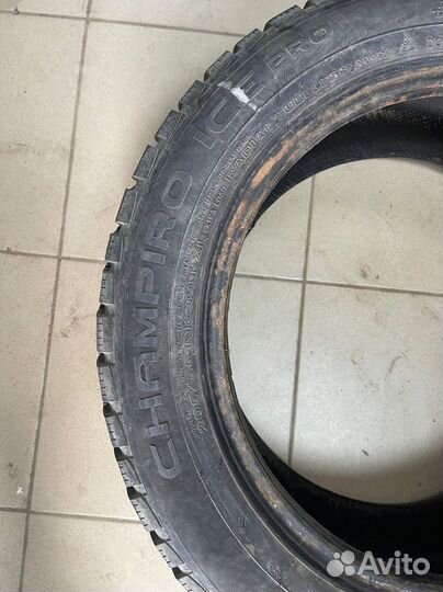 GT Radial Champiro IcePro 205/55 R16