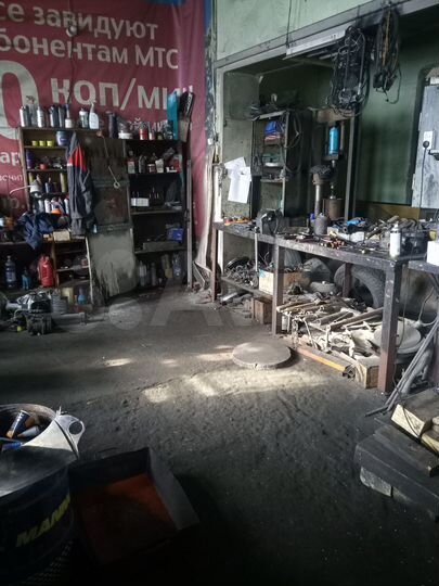 Гараж, > 30 м²