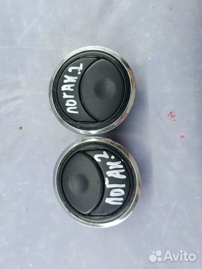 Дефлектор воздушный Renault Logan 2