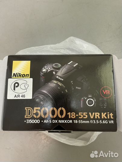 Зеркальный фотоаппарат nikon D5000