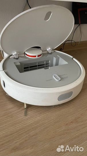 Пылесос-робот Xiaomi Mi Robot Vacuum