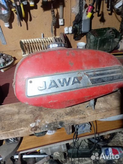 Бензобак ява