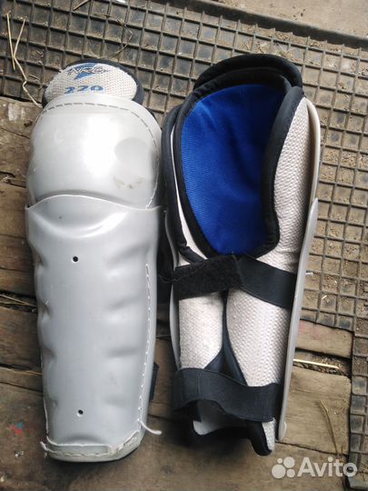 Коньки мужские-40р