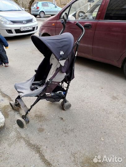 Прогулочная коляска трость