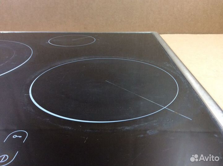 Стекло варочной панели Ariston KBT 6013 T. (1605)