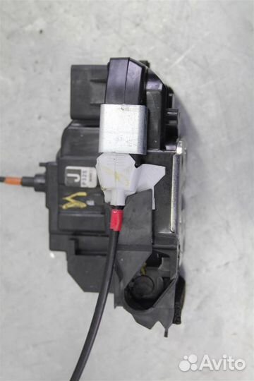 Замок двери задней правой Nissan Qashqai J11