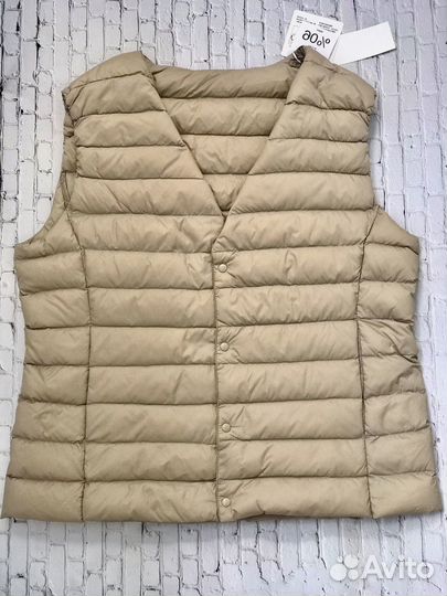 Жилет пуховый женский