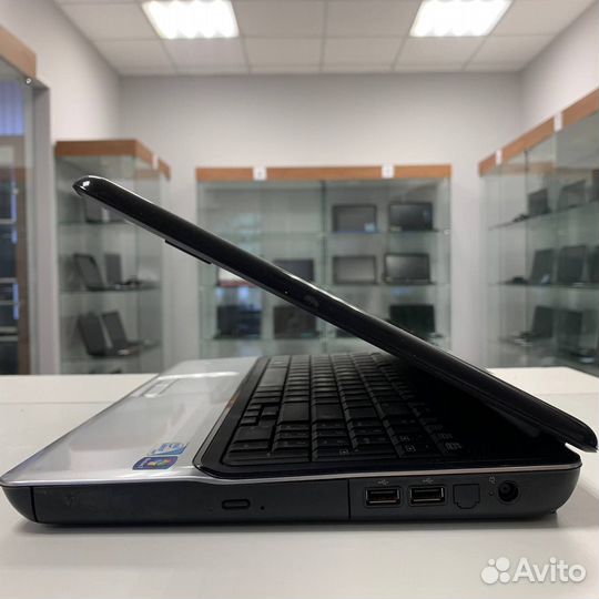 Ноутбук Compaq 15.6 (2 ядра/ 500gb/ 3gb ram)