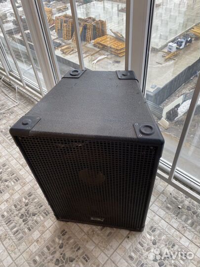 Акустическая система soundking + консоль yamaha