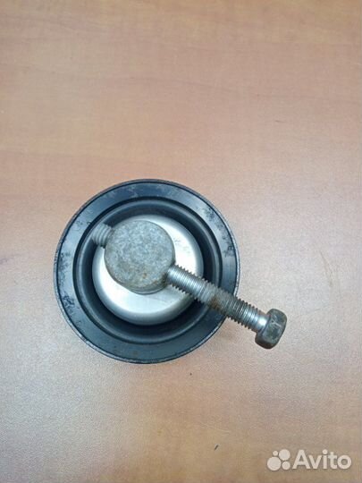 Ролик натяжной приводного ремня Nissan Note E11