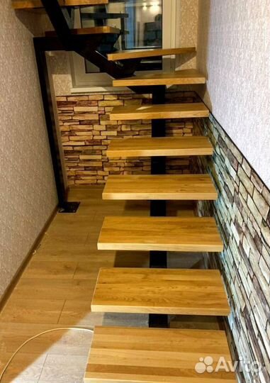 Лестница для загородного дома