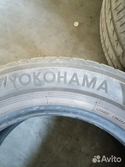 Yokohama BluEarth-A 215/60 R16 99