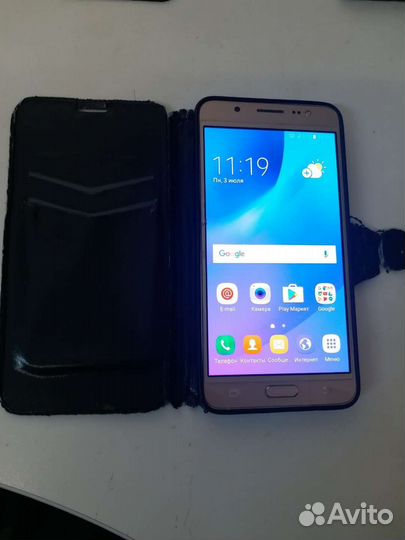 Смартфон Samsung j5