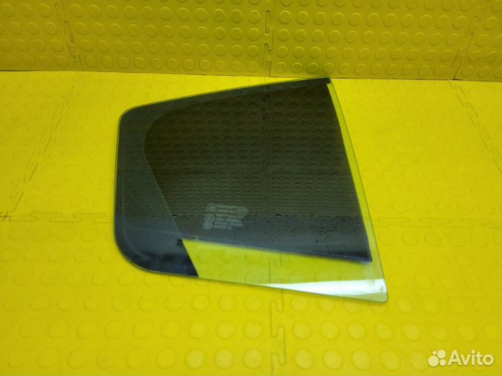 Стекло двери (форточка) заднее правое Chevrolet