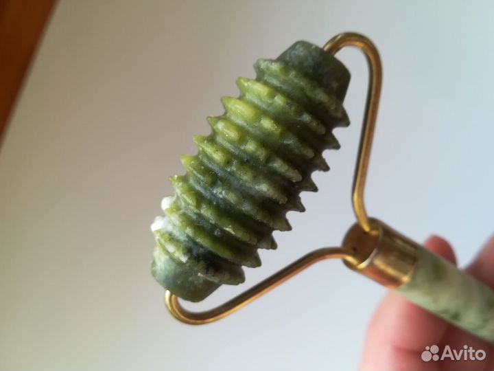 Лимфодренажный массажер для лица