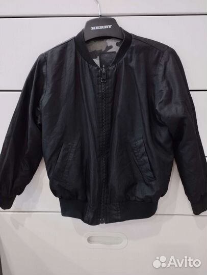 Куртка бомбер