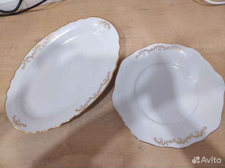 Набор тарелок