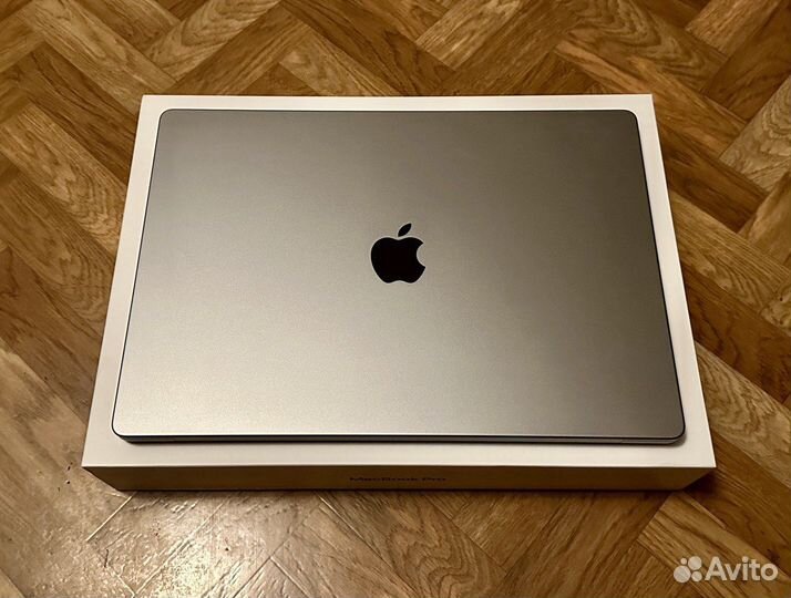 MacBook Pro M1 16