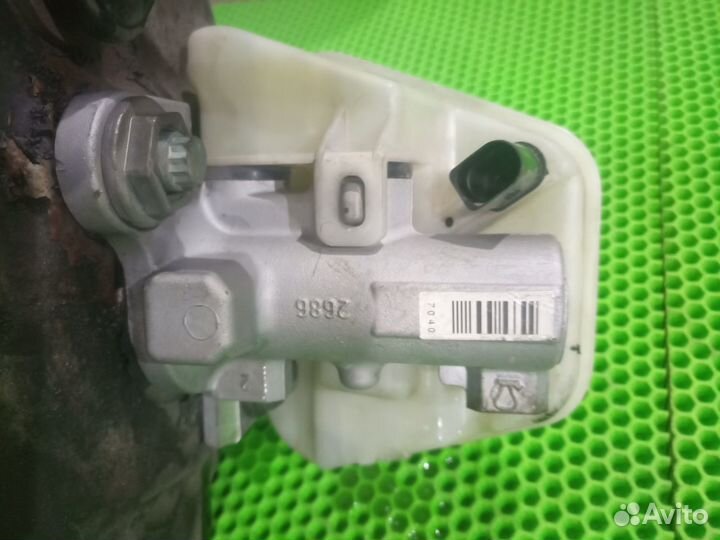 Вакуумный усилитель тормозов Audi A8 D3 S8