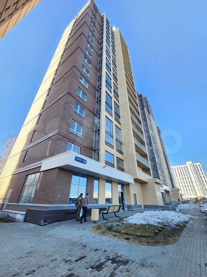 Сдам торговое помещение, 158 м²