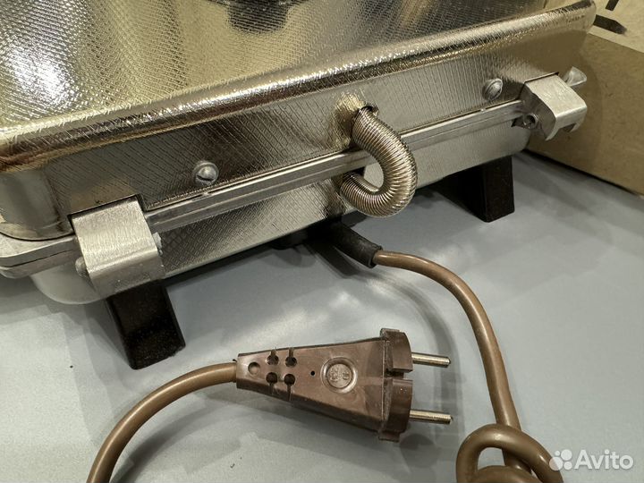 Электровафельница - гриль СССР новая