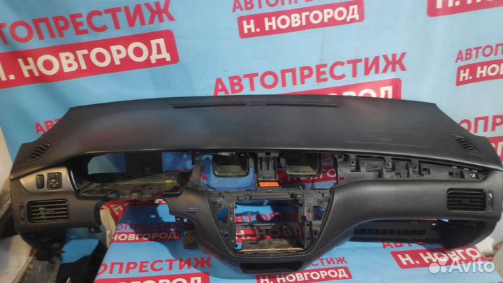 Торпедо подушка пассажира лансер 9