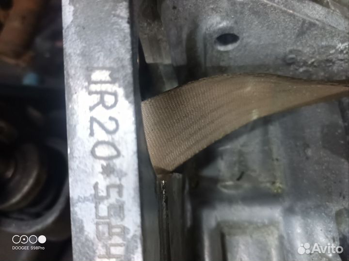 Двигатель Nissan MR20