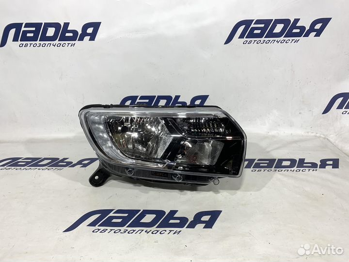 Фара Renault Logan 2 / Sandero 2 (18) правая