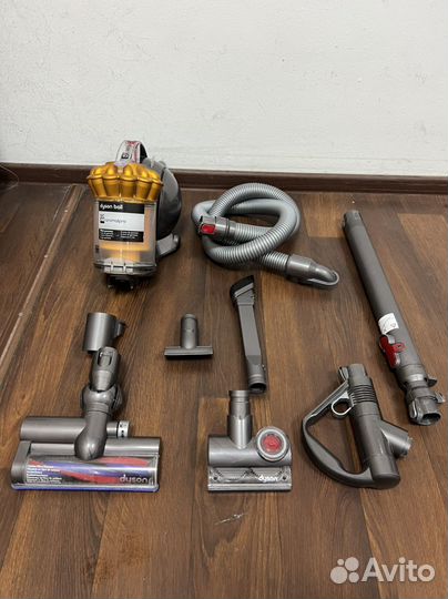 Пылесос Dyson