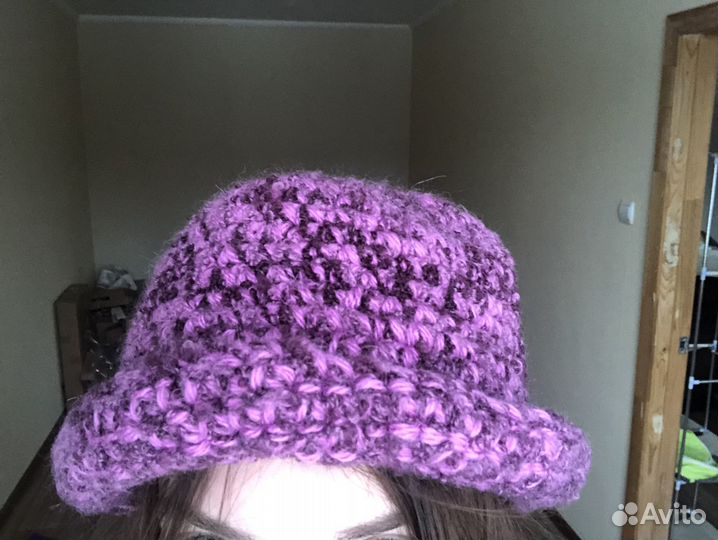 Вязаная шапка шерстяная в стиле 80-х