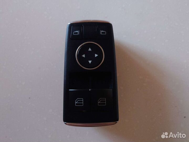 Блок управления стеклоподъемниками mercedes w204